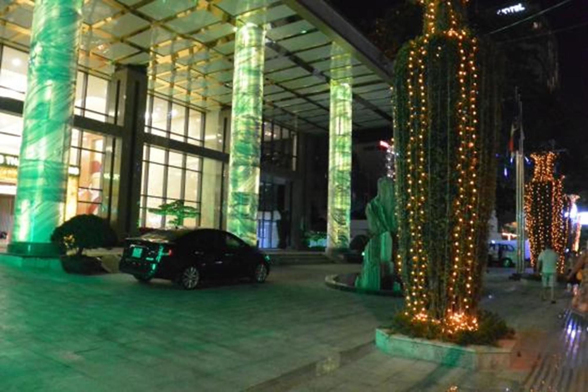 Фото Beach Front Apartment