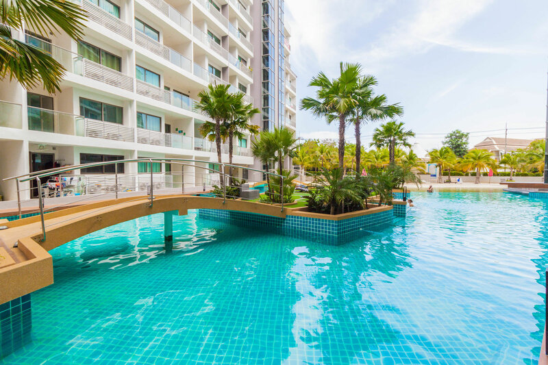 Гостиница Laguna Beach Resort в Паттайе