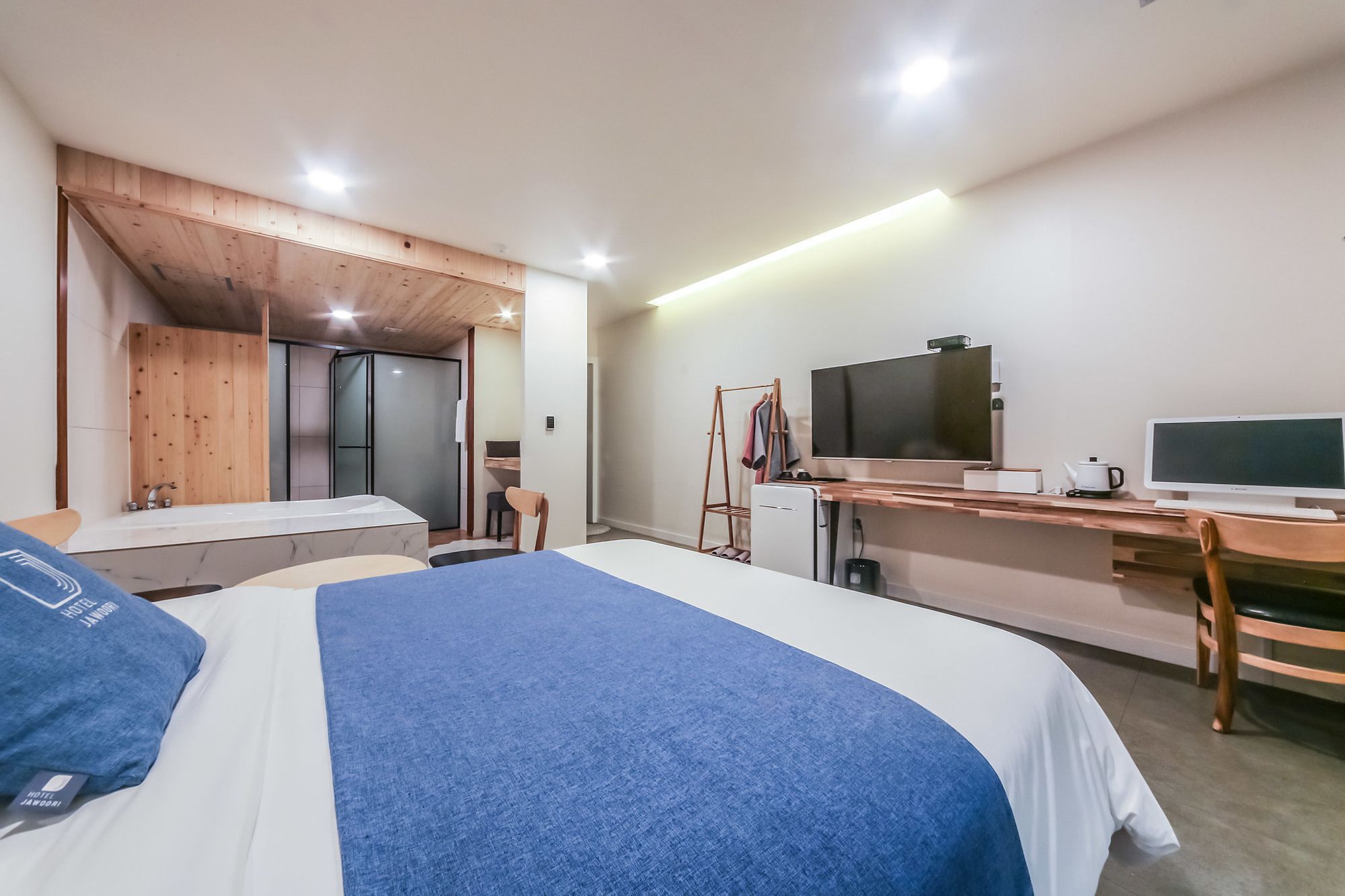 Фото Jawoori Hotel Do An