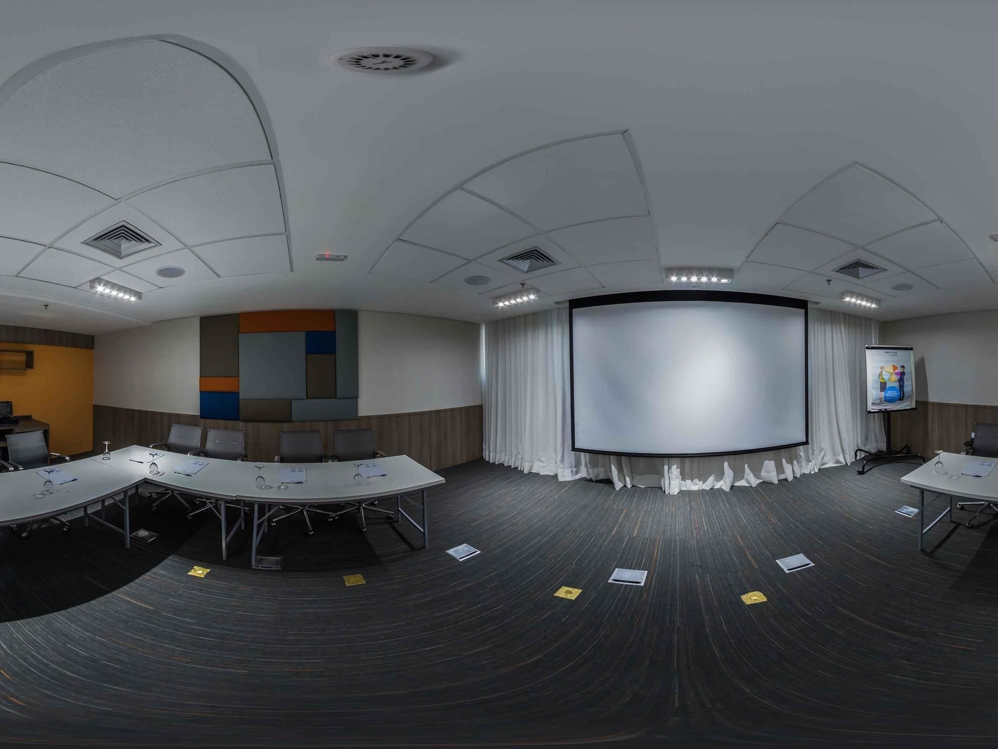 Фото Novotel Santos Gonzaga