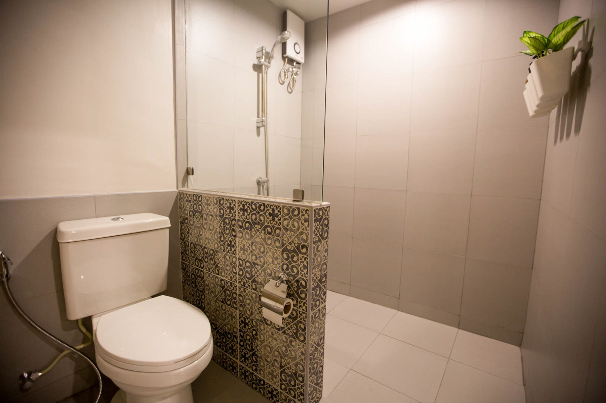 Фото Vera Nidhra - Self check-in after 7pm