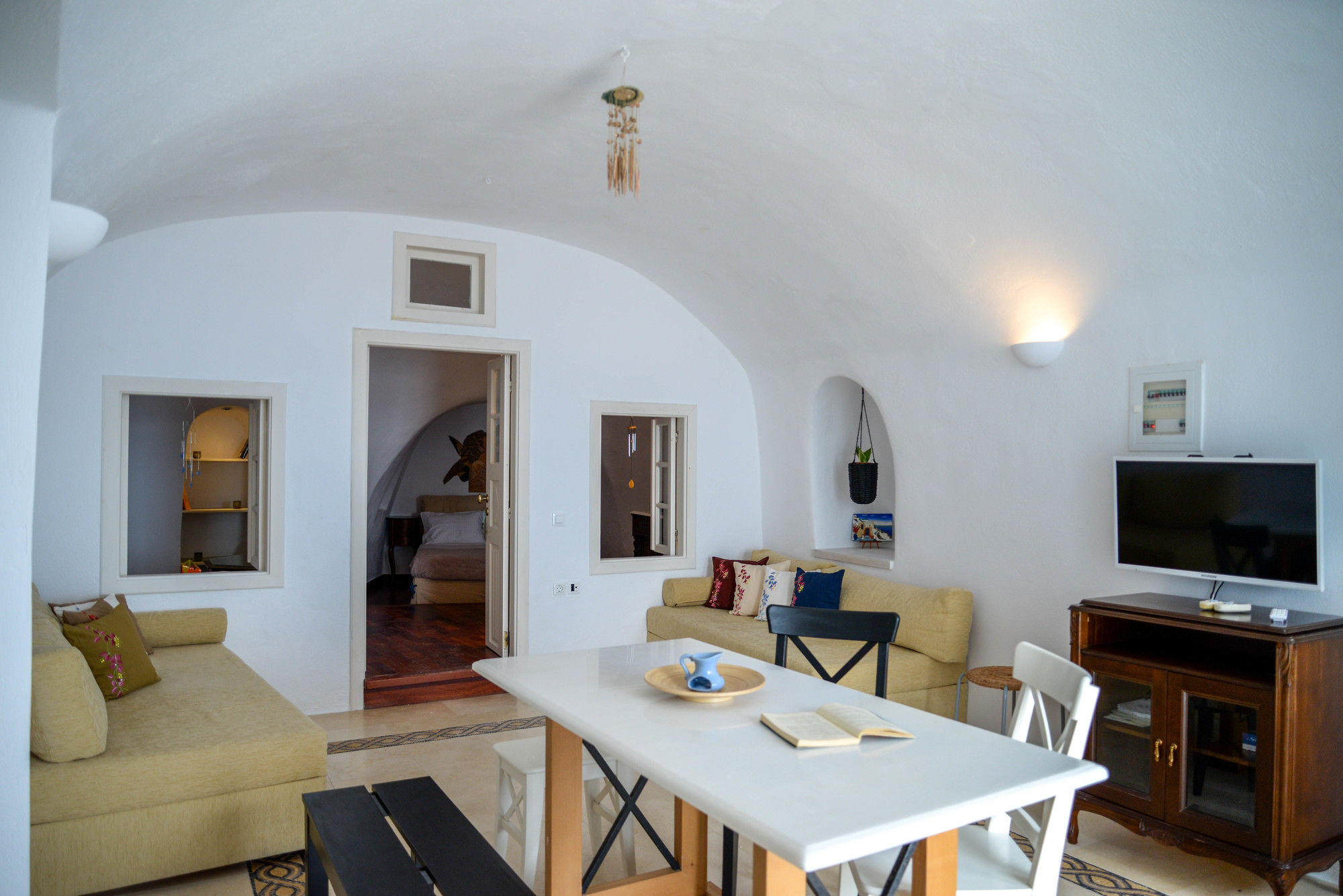 Фото Genesis Cave Houses