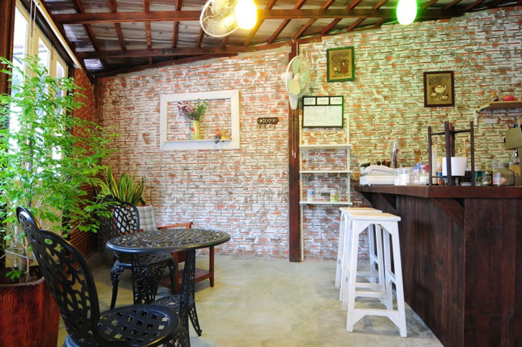 Фото Khon Kaen Orchid Hotel