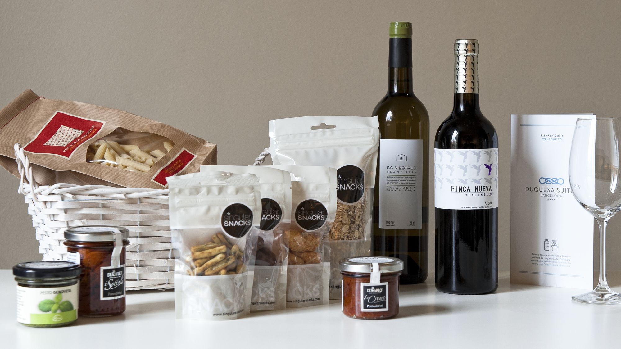 Фото Duquesa Suites