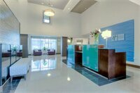 Внешний вид отеля Holiday Inn Express Hotel & Suites Carlsbad Beach, an Ihg Hotel в Карлсбаде, фото 5