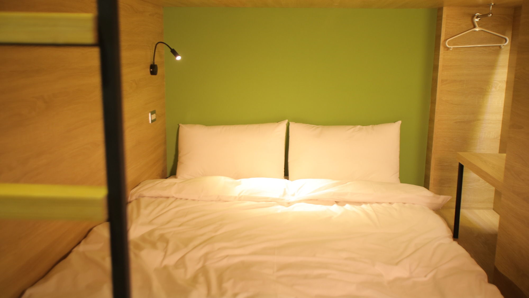 Фото Dongmen 3 Capsule Inn - Hostel