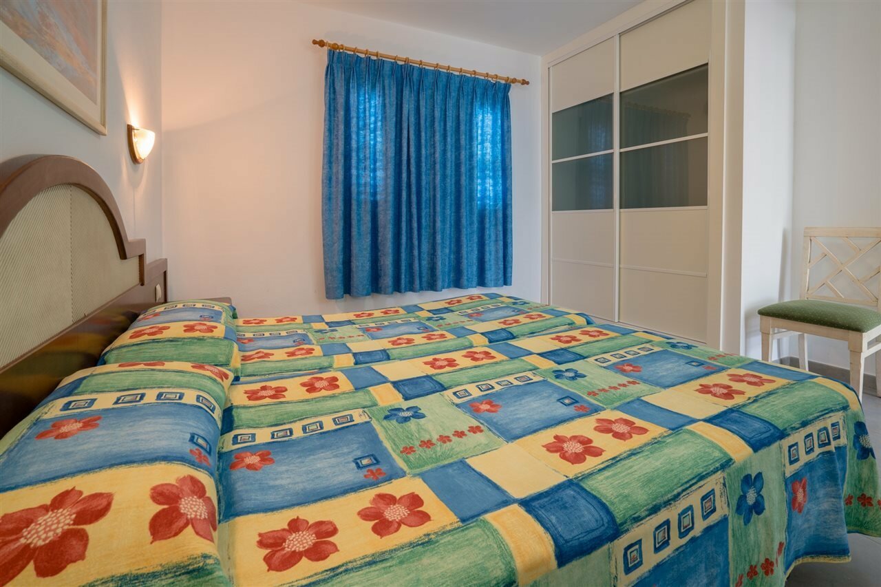 Фото Apartamentos Elena