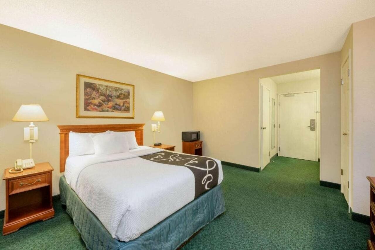 Фото La Quinta Inn by Wyndham Cleveland Independence