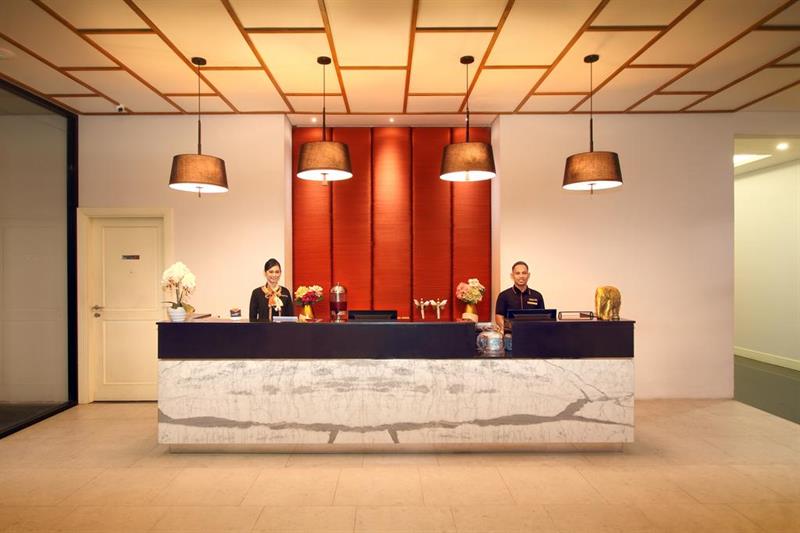 Фото Helios Hotel & Convention