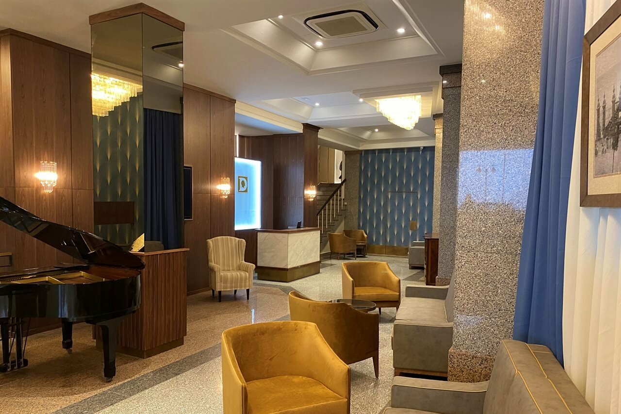 Фото Diplomat Hotel