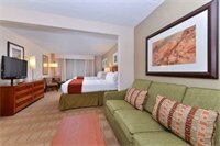 Фото Holiday Inn Express Hotel & Suites Indianapolis Dtn-Conv Ctr, an Ihg Hotel
