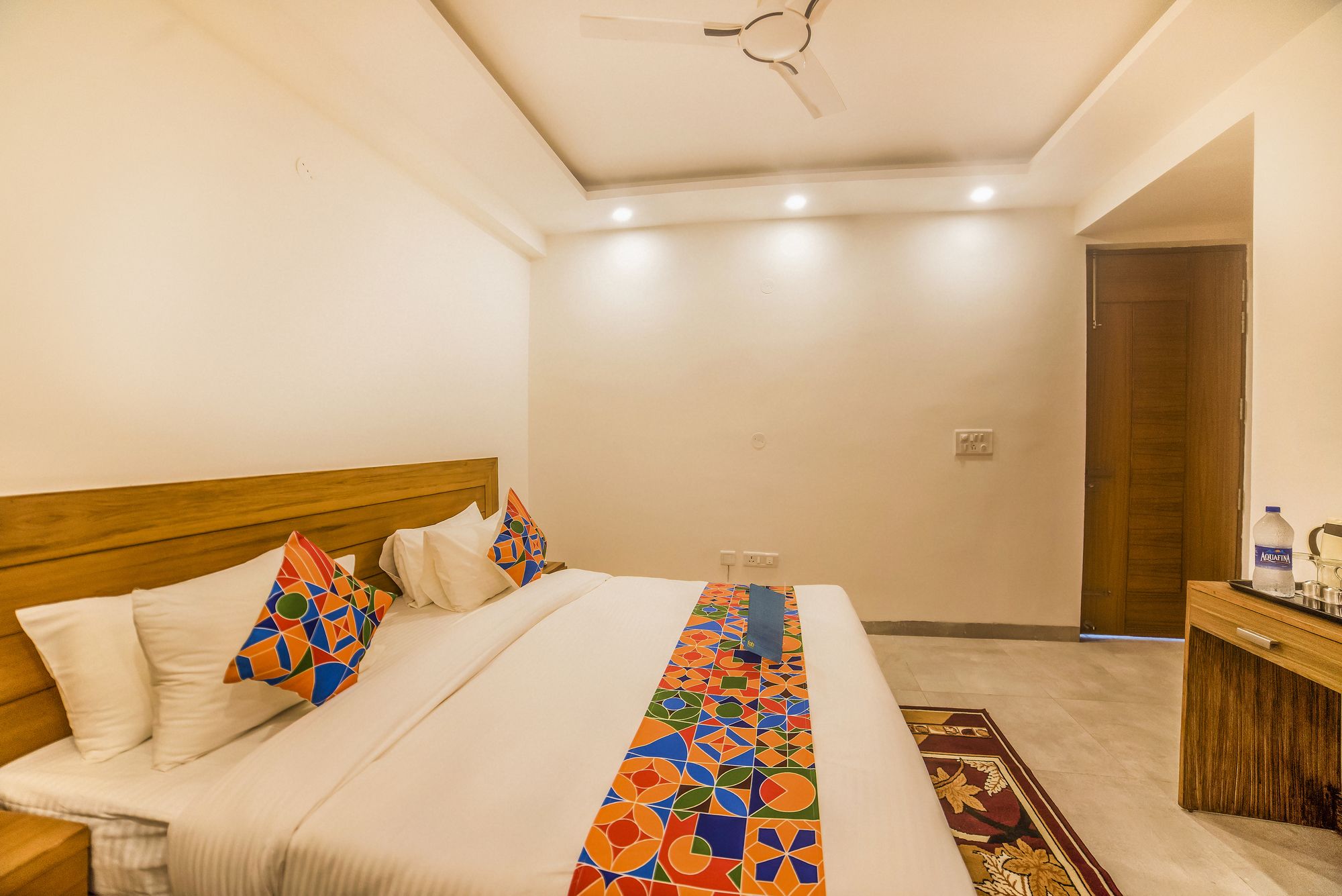 Фото FabHotel NStay 32