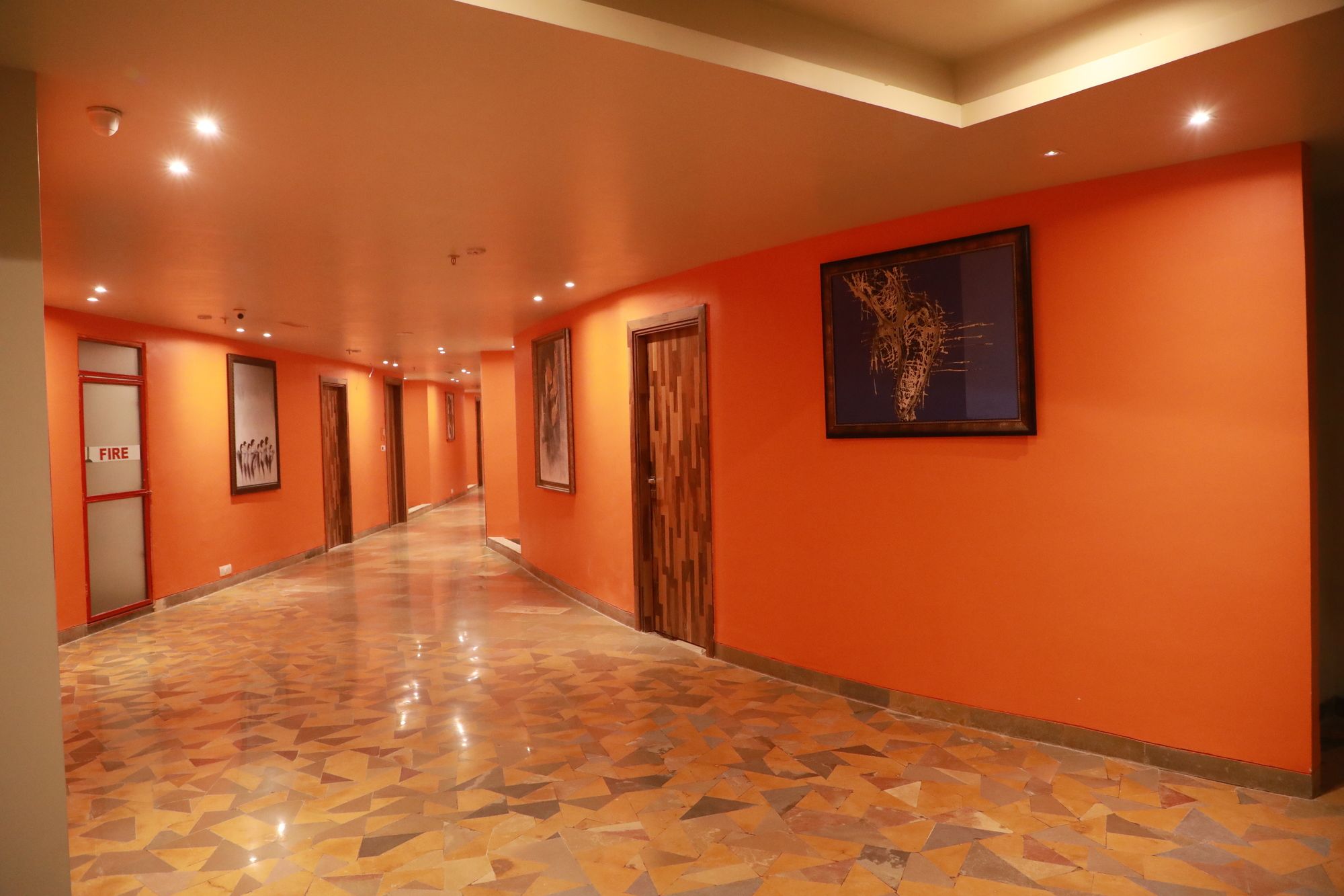 Фото JuSTa Sajjangarh Resort & SPA