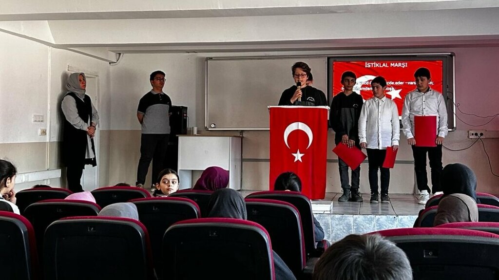 School Mehmet Akif Ersoy Imam Hatip Middle School, Tokat, photo