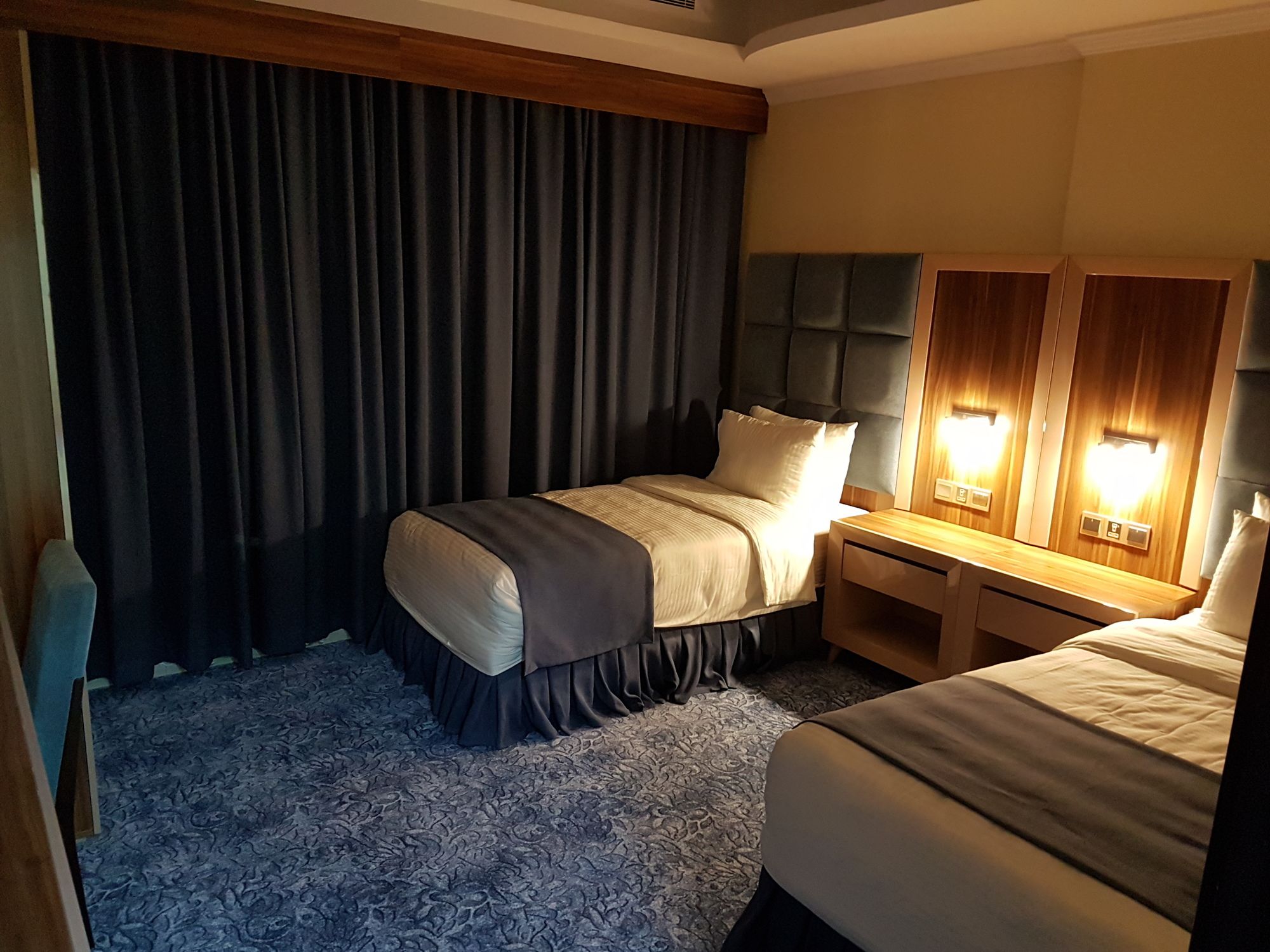 Фото Swiss Blue Hotel