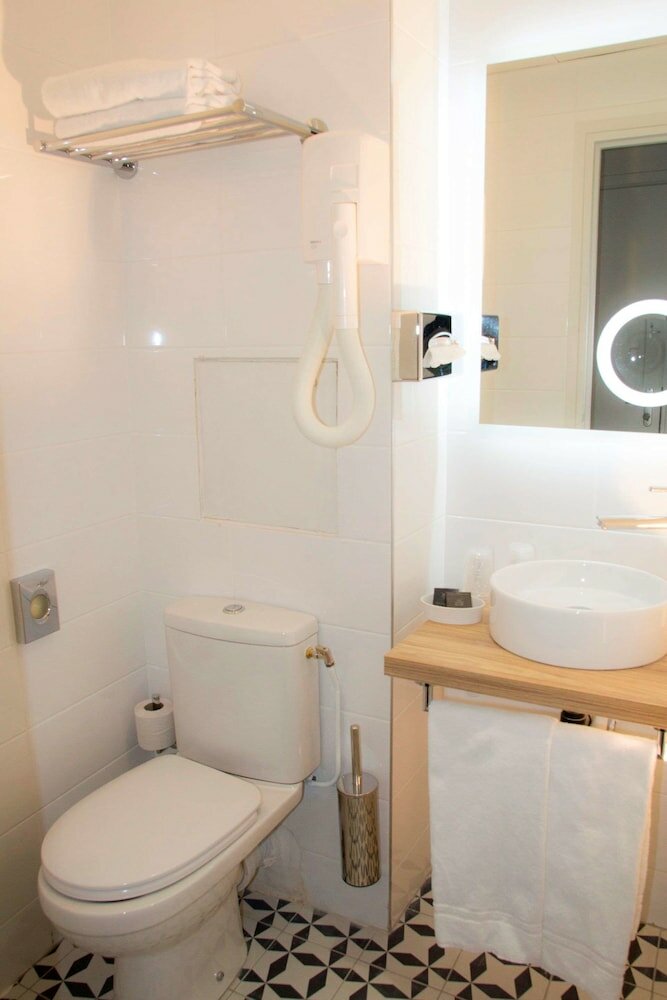 Фото Hotel Moulin Vert