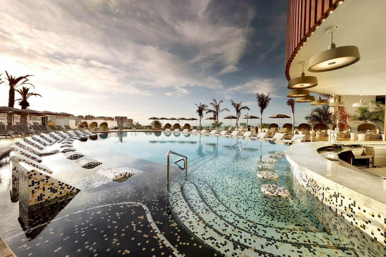 Фото Hard Rock Hotel Tenerife