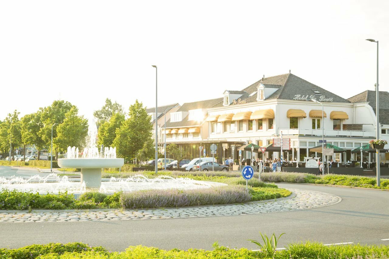 Фото отеля 2