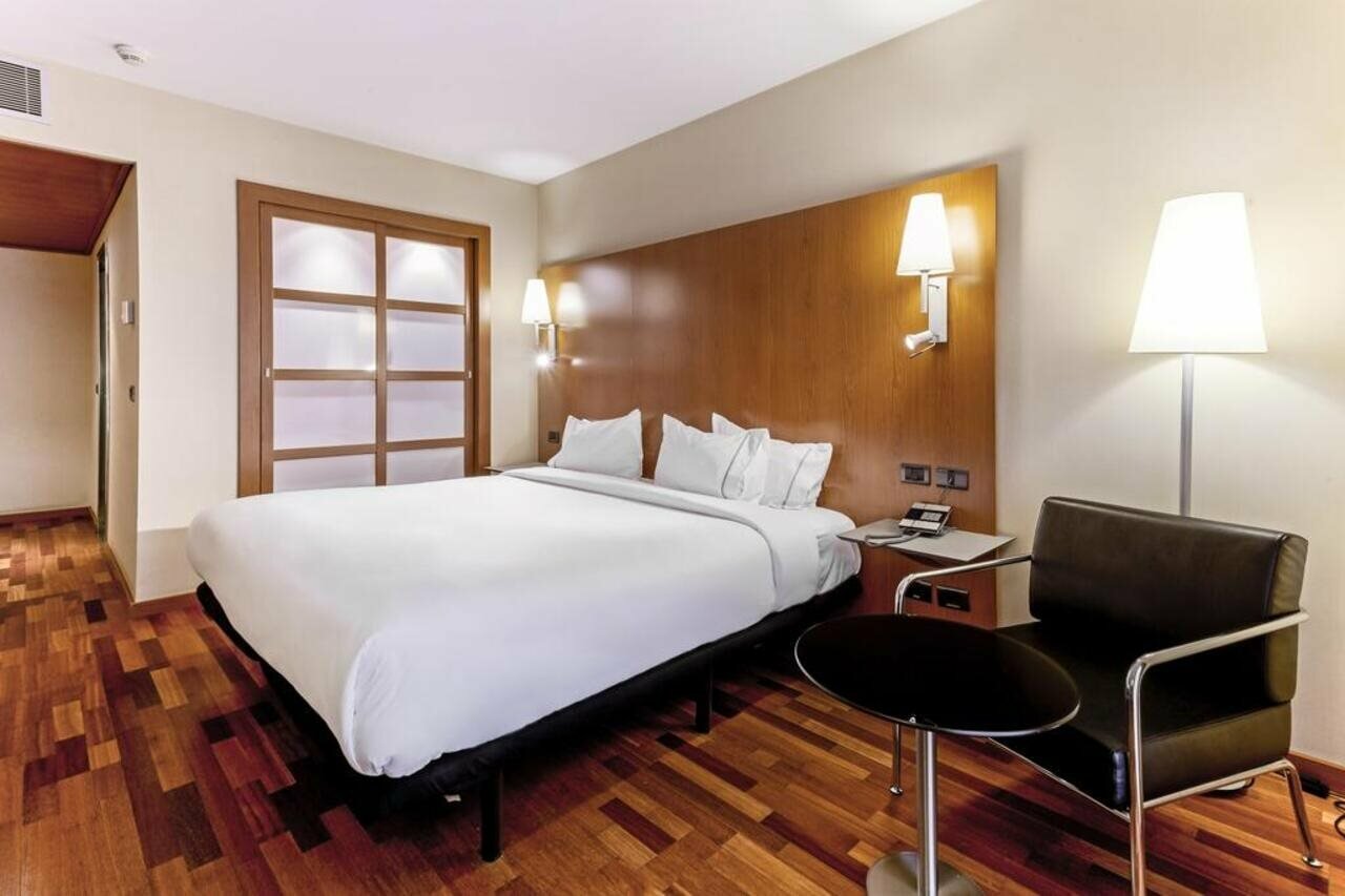 Фото B&b Hotel Zaragoza Los Enlaces Estacion