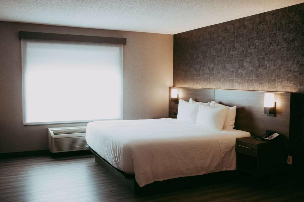 Фото Best Western Plus West Edmonton