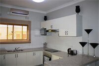 Фото Nomad's Court Lodge