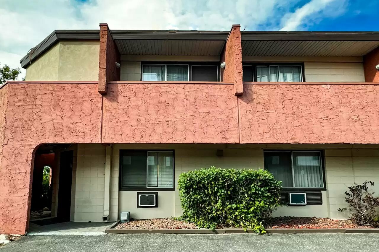 Фото Econo Lodge Motel Village