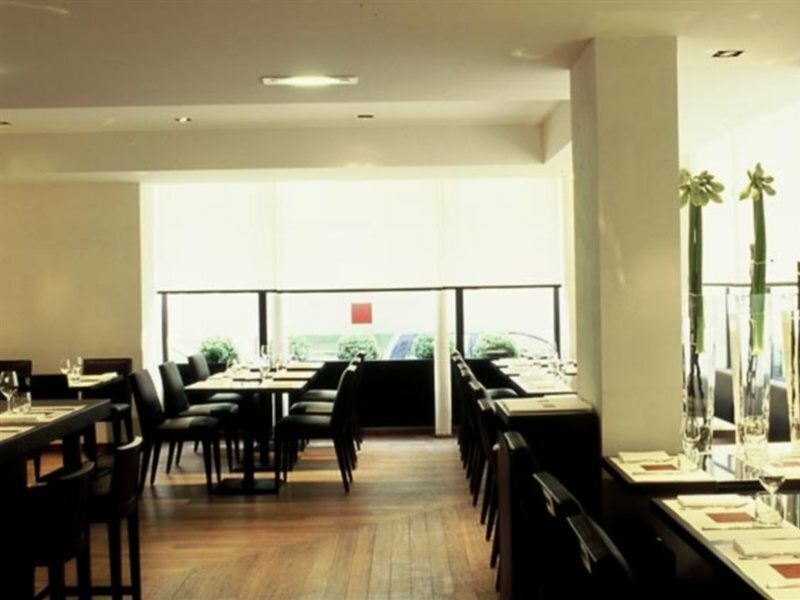 Фото Renaissance Paris Vendome Hotel