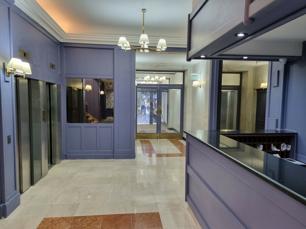 Фото Regis Orho Hotel