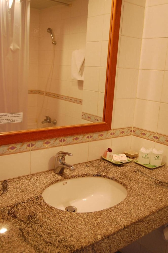 Фото Royal Lanna Hotel