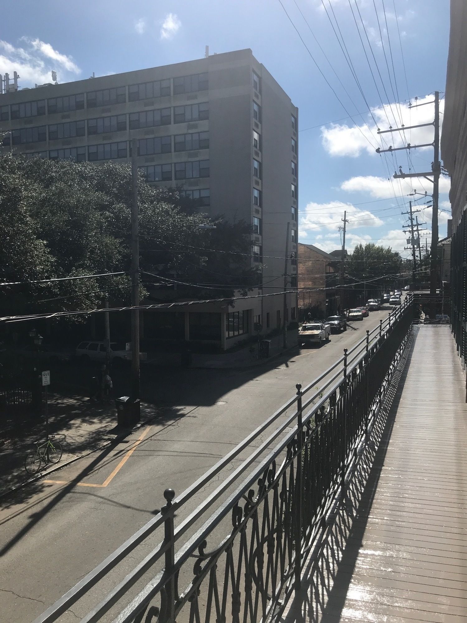 Фото Royal Frenchmen Hotel and Bar