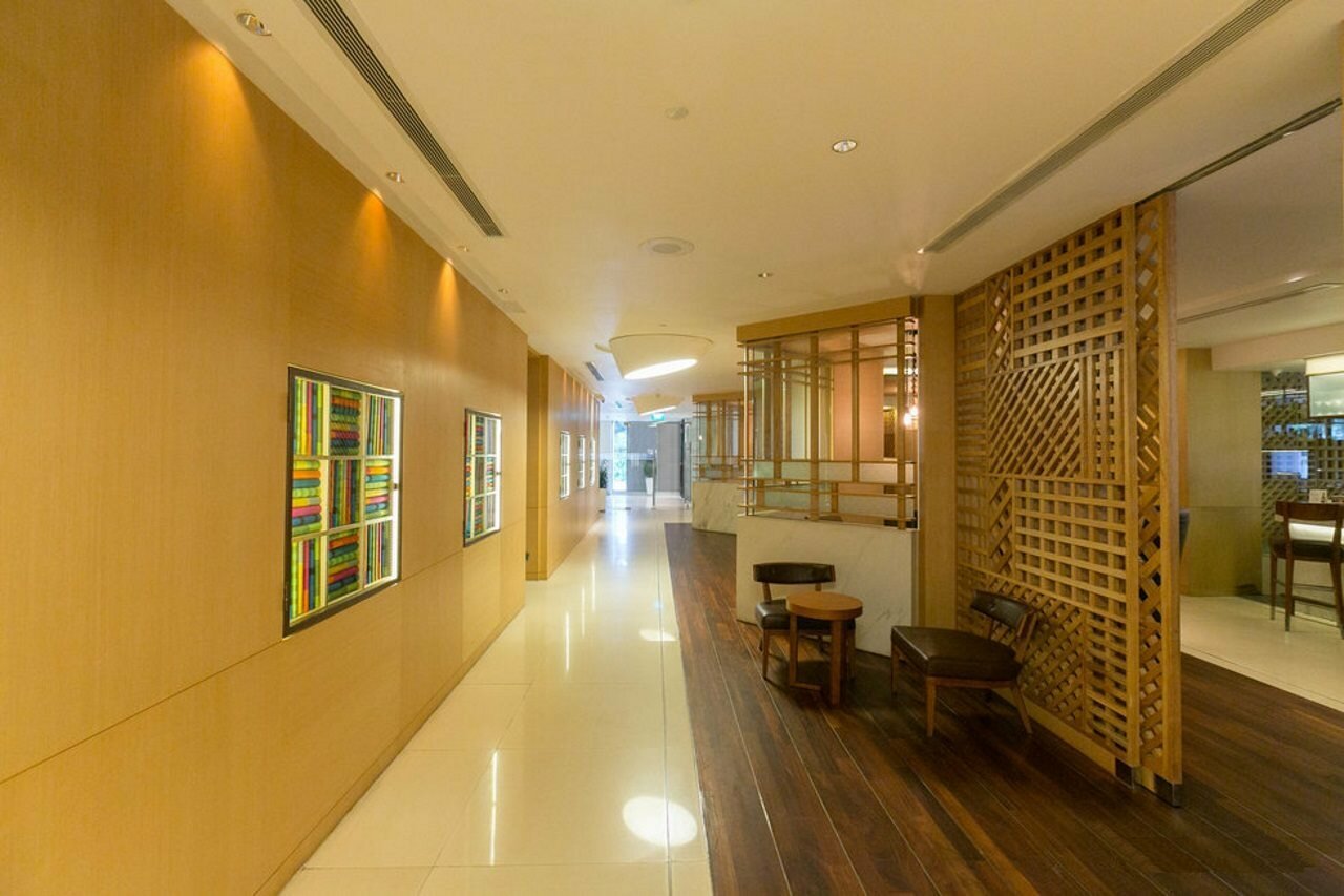 Фото Отель Hilton Colombo Residence