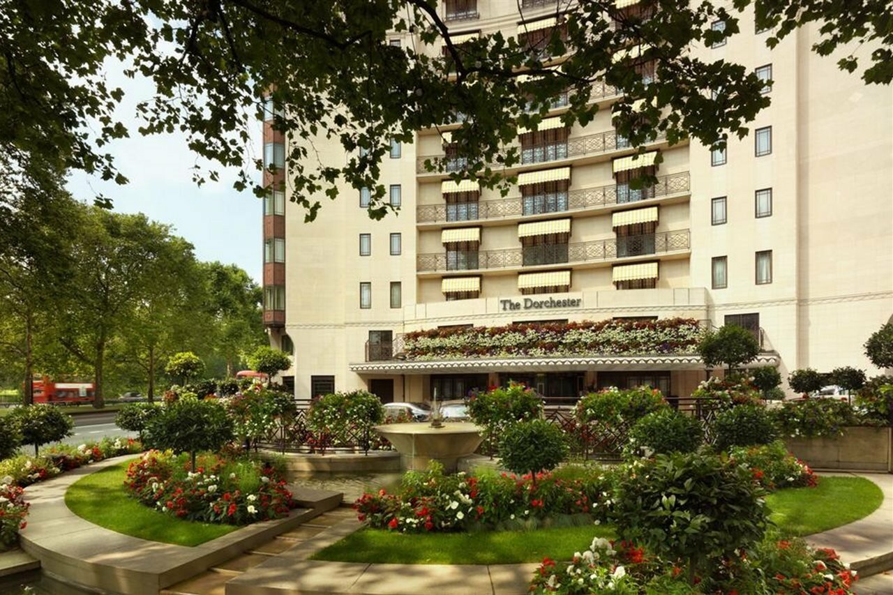 Фото The Dorchester