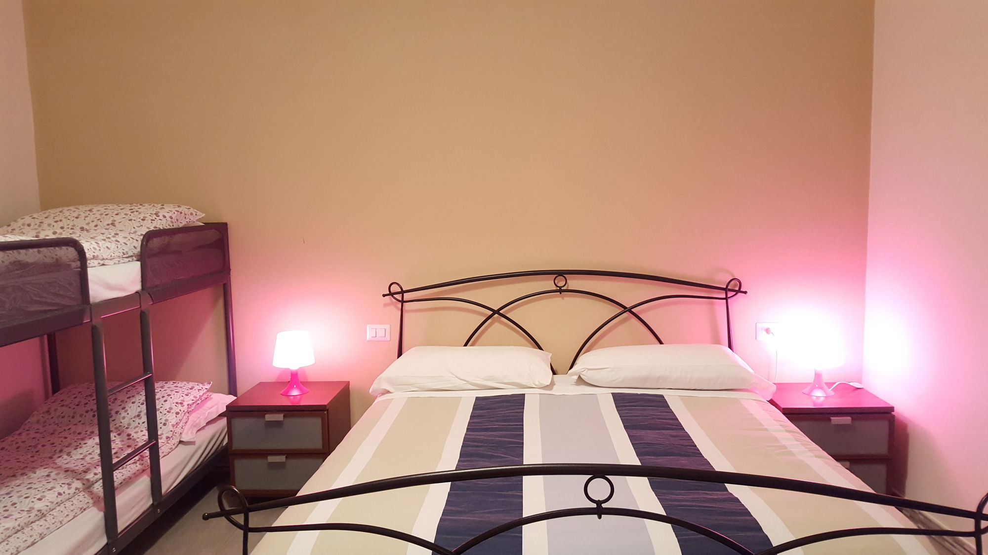 Фото Mancini Hostel Naples