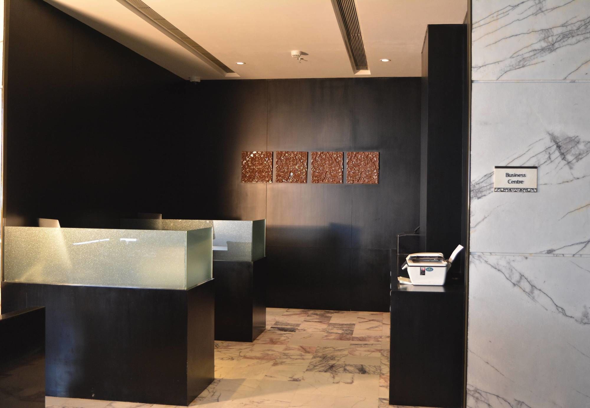 Фото Courtyard by Marriott Bilaspur