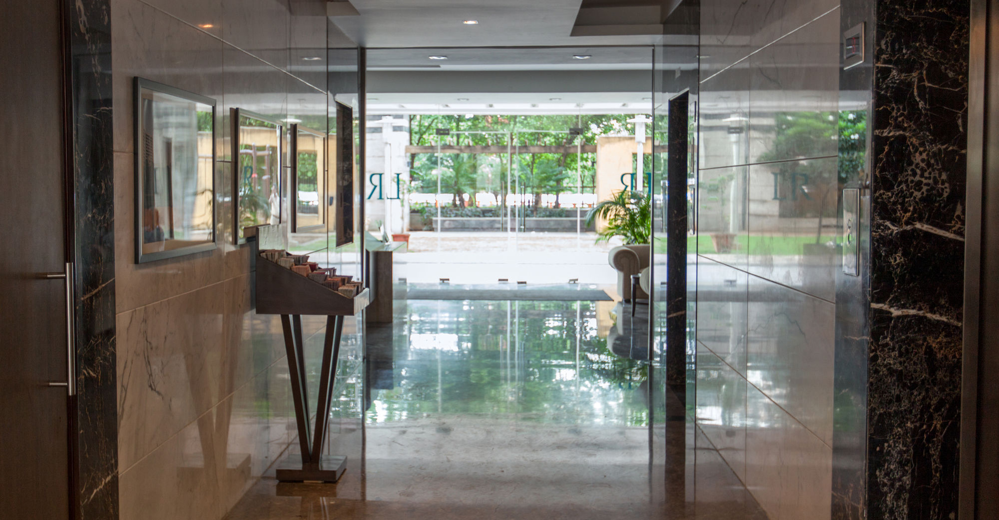 Фото Lalco Residency