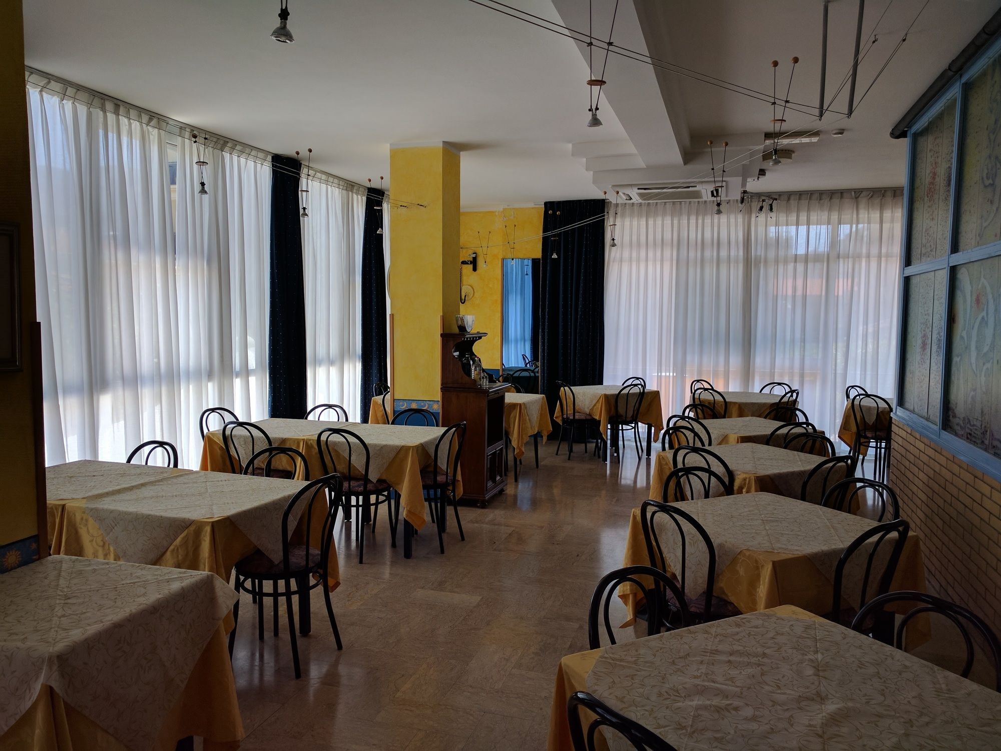 Фото Hotel Arabesco