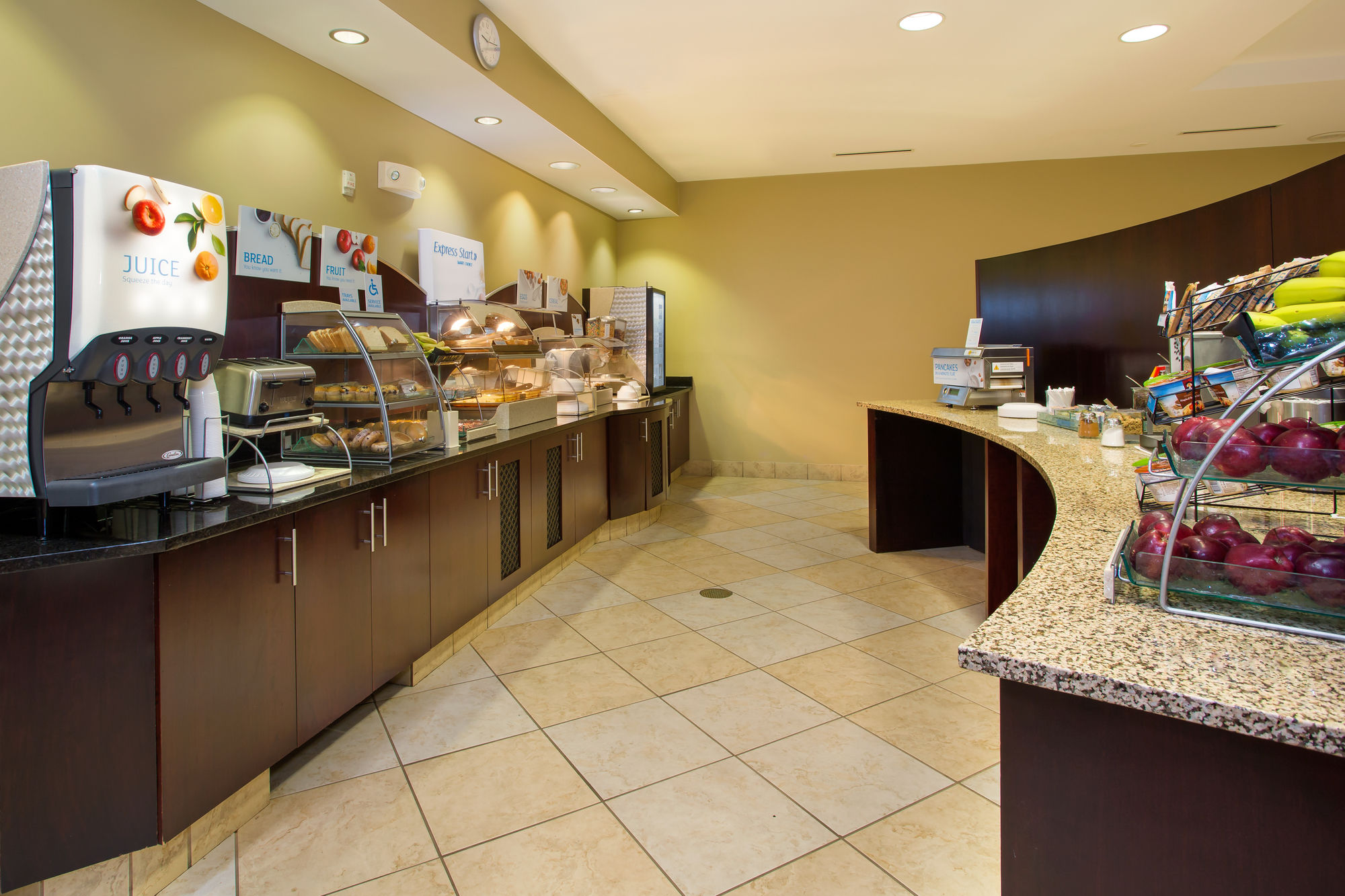 Фото Holiday Inn Express Lexington North-Georgetown, an Ihg Hotel