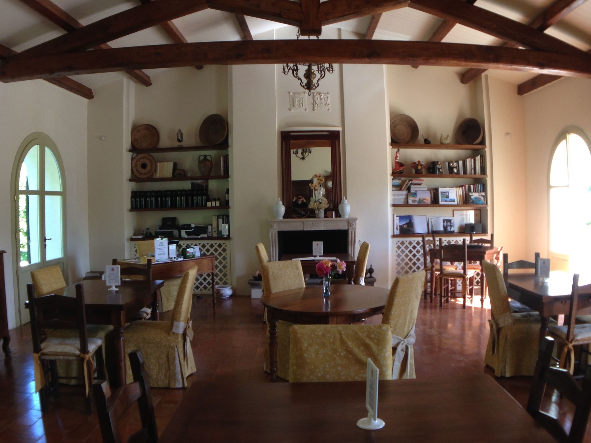 Фото Wine Resort Ledà d'Ittiri