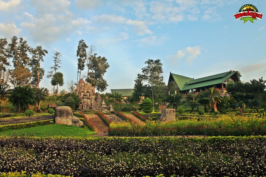 Hotel Madagui Forest City, Earth, photo