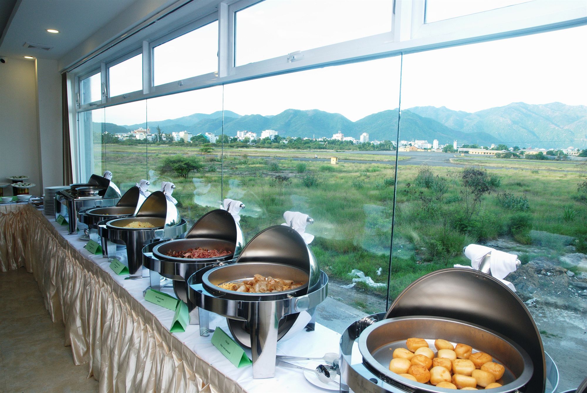 Фото Golden Time Hotel