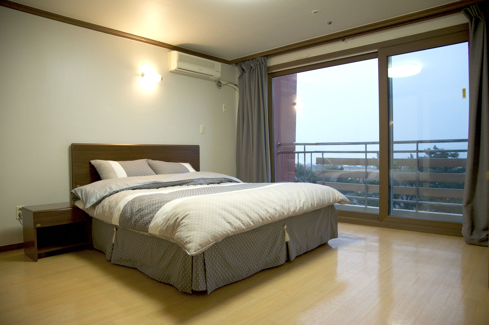 Фото Hallim Resort