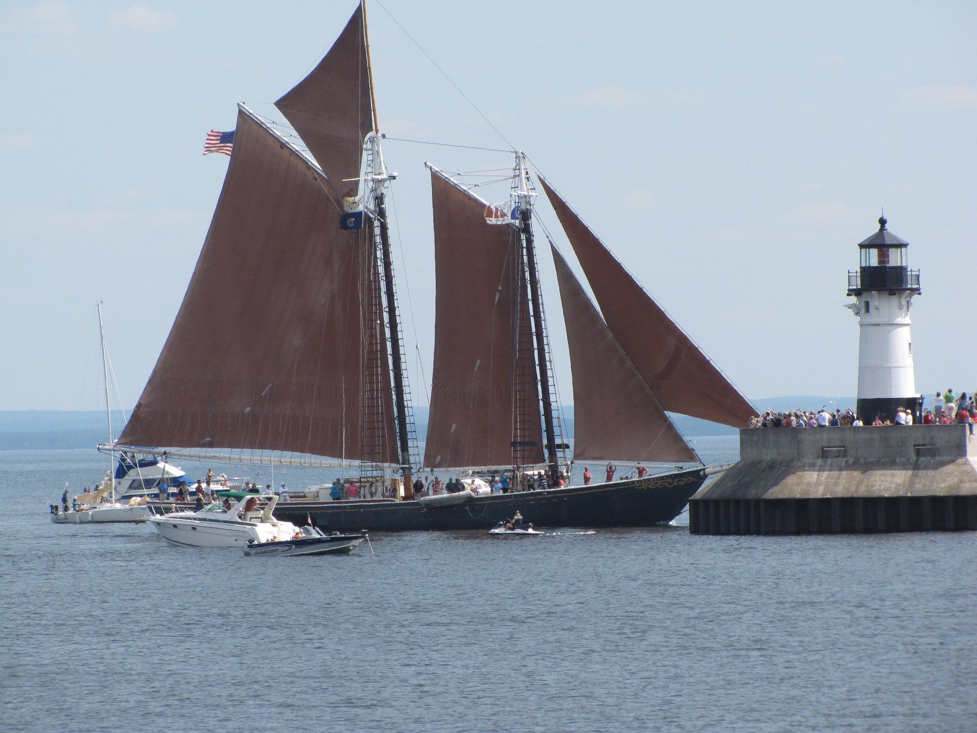 Фото Hampton Inn Duluth Canal Park