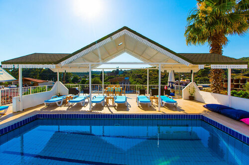 Гостиница Sisyphos Hotel в Патаре