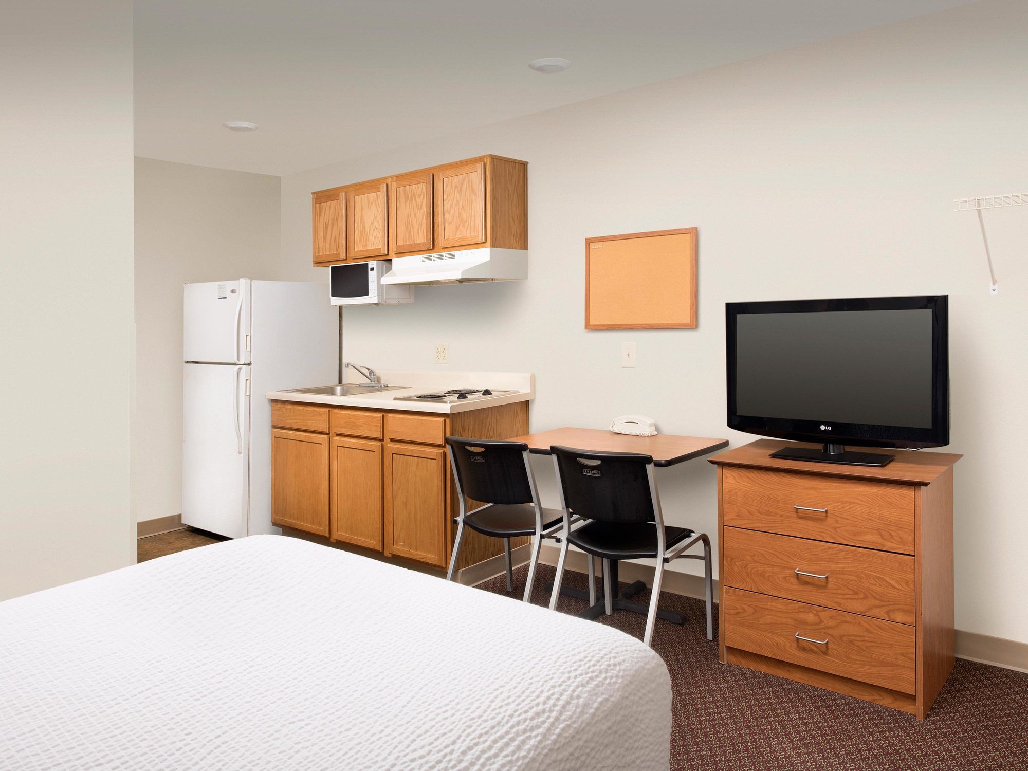 Фото WoodSpring Suites Indianapolis Lawrence