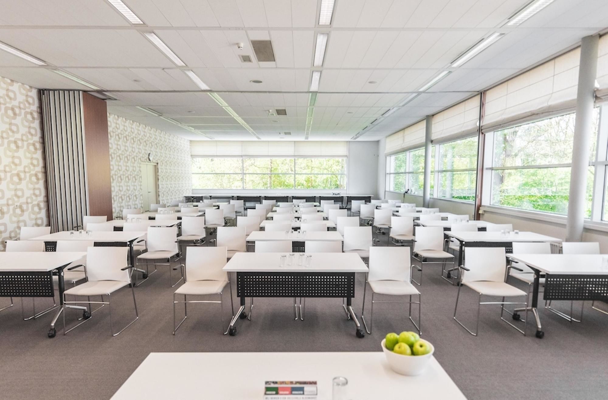 Фото Flonk Hotel Groningen Zuid, Bw Signature Collection