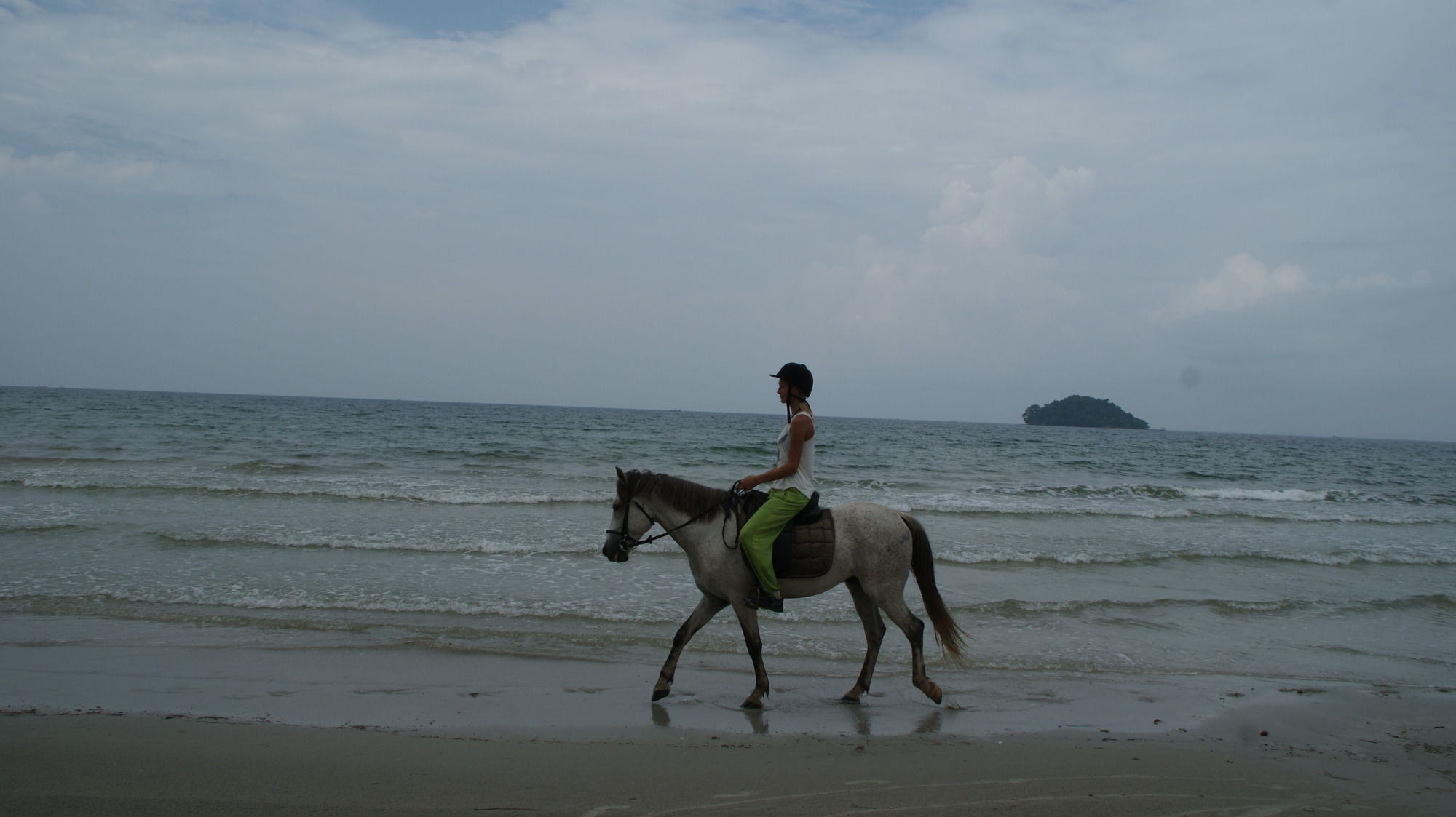 Фото Mary Beach Hotel and Resort