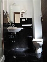 Фото Little Rhome Suites