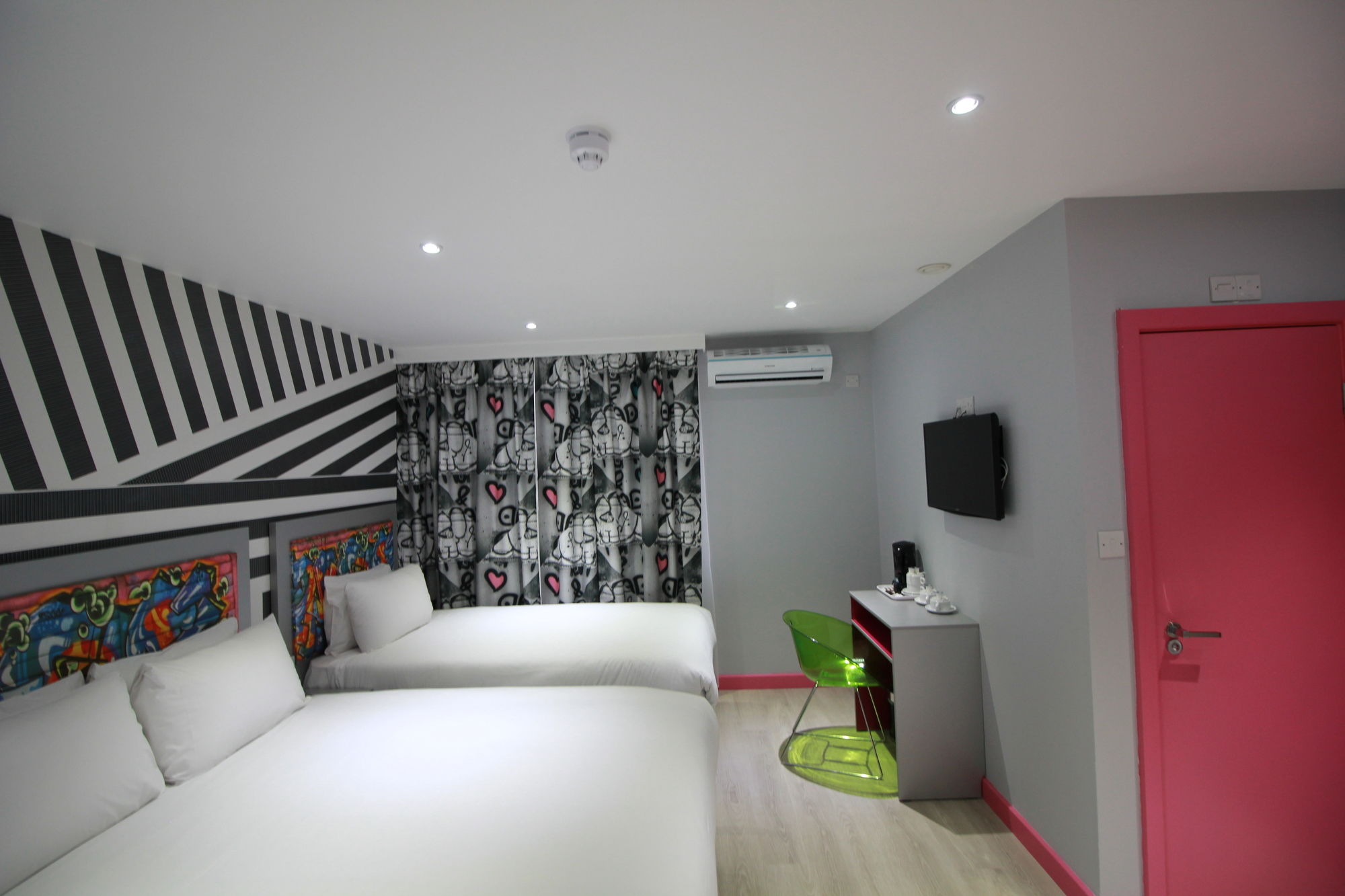 Фото Best Western London Peckham Hotel