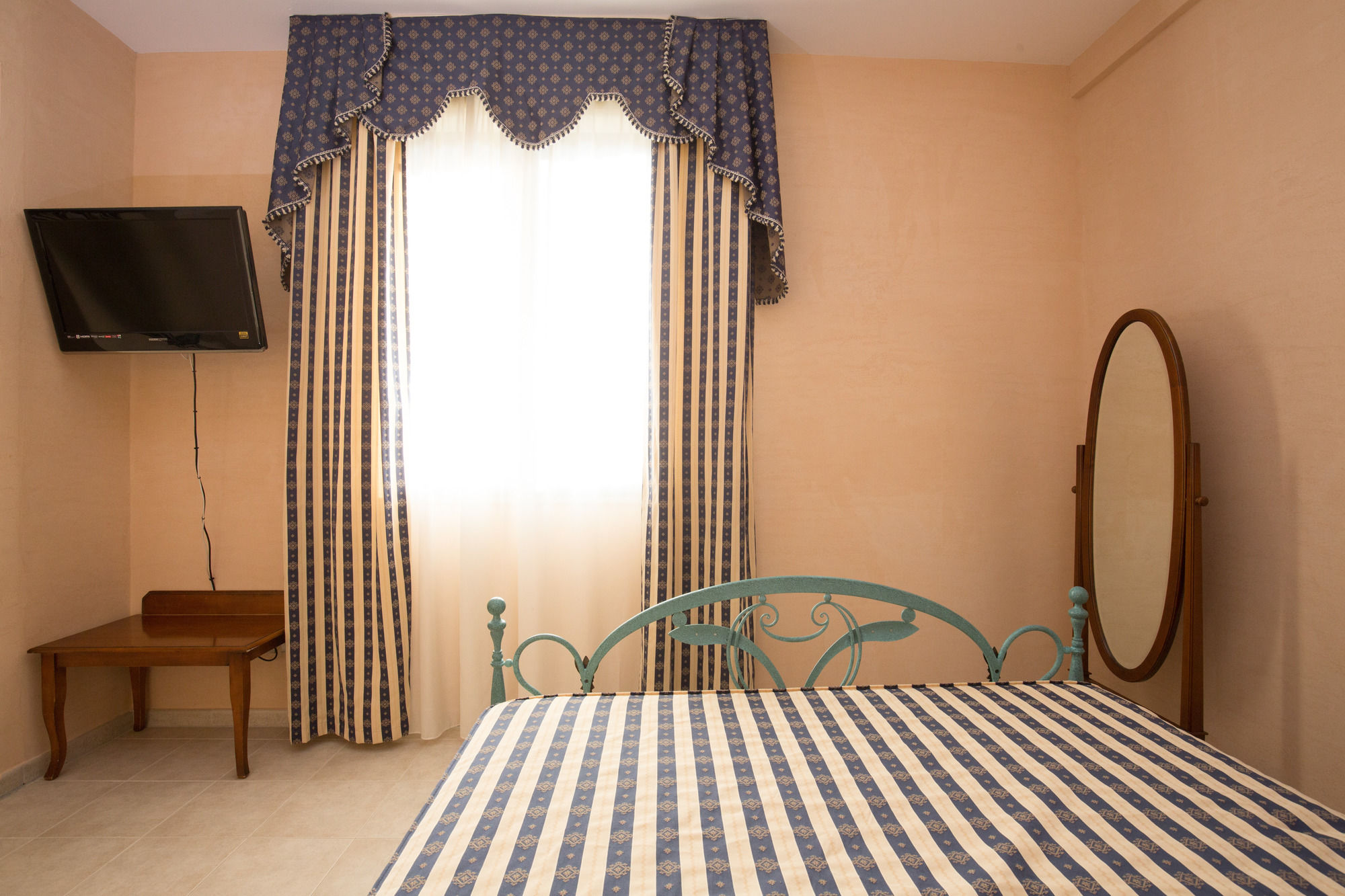 Фото Hotel Gran Paradiso