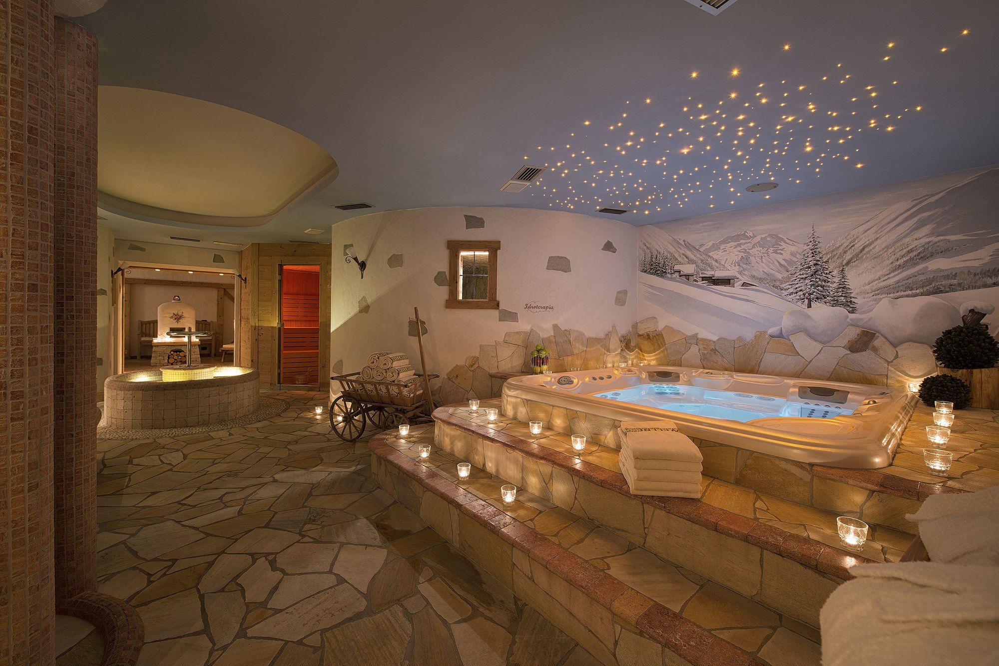 Фото Hotel Crosal